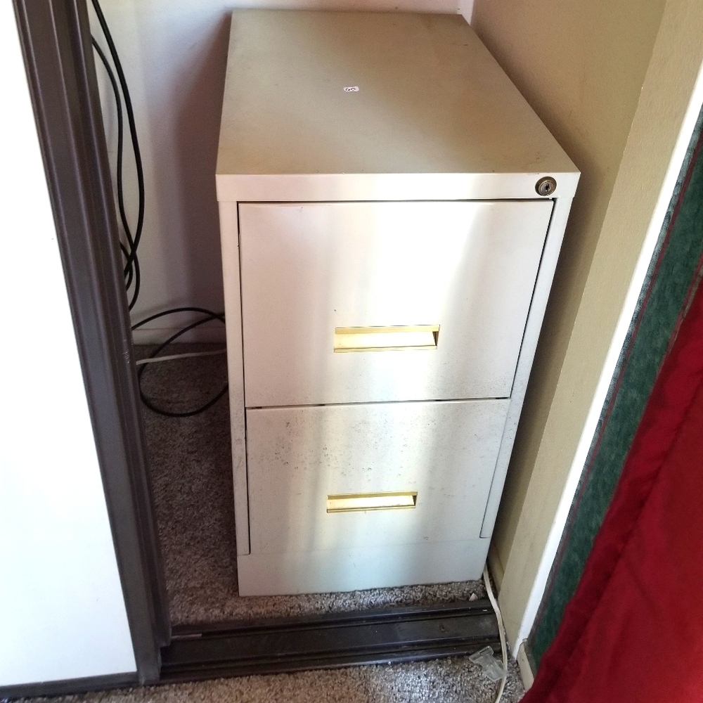 File cabinet
